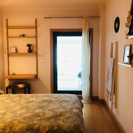 Lovely Apartment With Terrace شقة